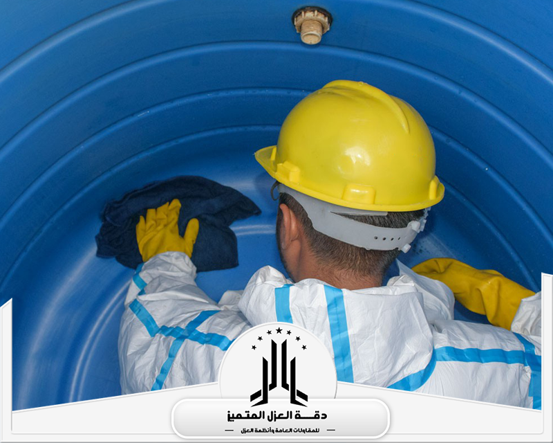تنظيف خزان أرضي ومعالجة الرواسب الداخلية